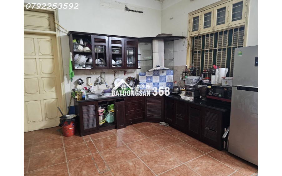 Bán Nhà. Giáp Nhất. Thanh Xuân. Diện Tích. 176m x4 tầng. Mặt tiền 7m.Giá bán 36 tỷ